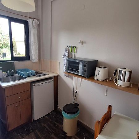 Antzela Apartments ซีดารี ภายนอก รูปภาพ